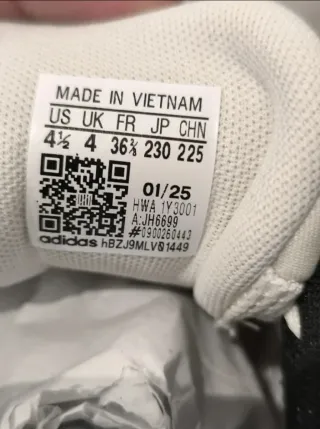 Zapatillas Adidas Mujer Plata y Blanco