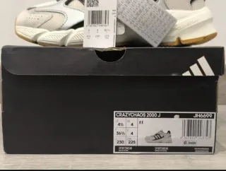 Zapatillas Adidas Mujer Plata y Blanco