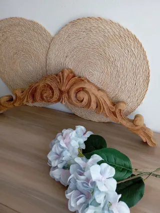 Copete de madera maciza antiguo