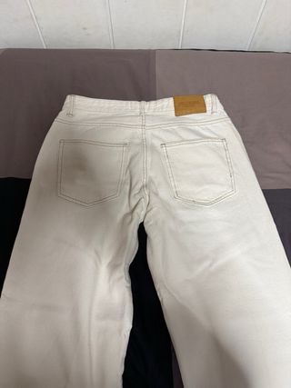 Pantalón Pull&Bear blanco