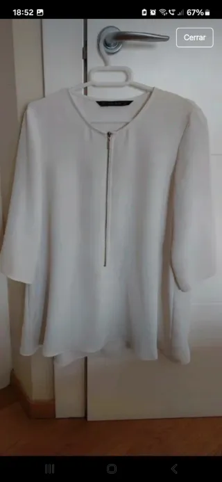 Blusa Zara cremallera frontal talla L