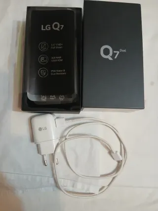 Smartphone Nero lg q7