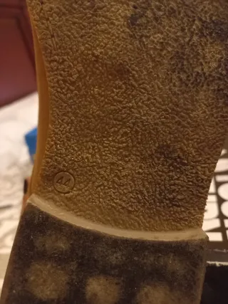 Zapatos de ante marrón talla 44