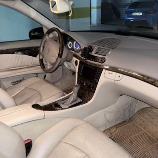 Mercedes-Benz Clase E 2004