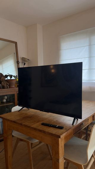 TV TCL 43 en excelente estado