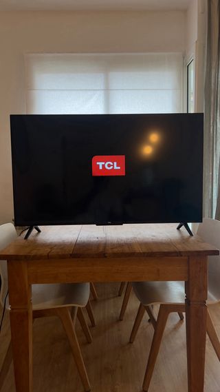 TV TCL 43 en excelente estado