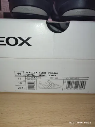 Zapatillas Geox Negras y Grises