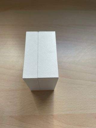 Caja blanca Pandora vacía