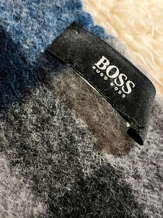 Bufanda BOSS azul y gris