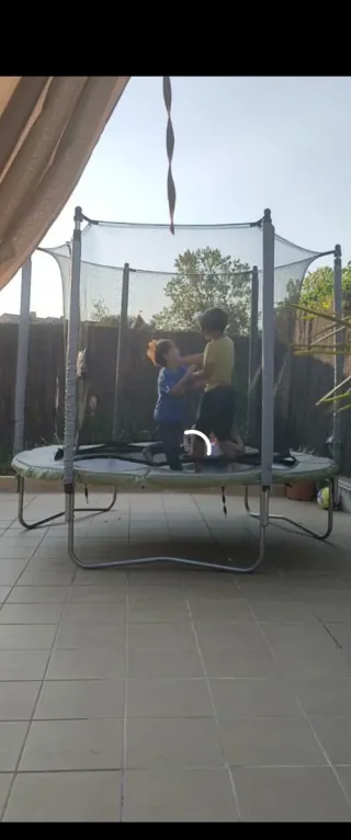 Cama elástica infantil para jardín