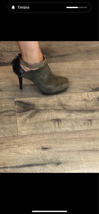 Botines de ante con tacón