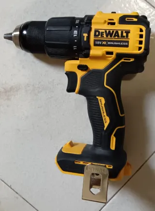 trapano avvitatore Dewalt