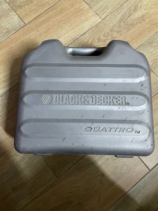 Black & Decker Quattro 12V