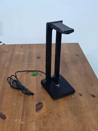 Supporto per cuffie da gioco RGB