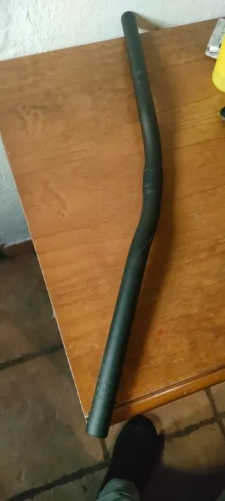 Manillar aluminio medidas en fotos.