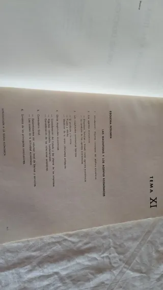 TEORIA ECONOMICA. Uned 1974