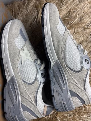 Golden Goose Dad Star Gris Blanco REFLECTANTE