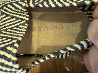 Sandalias con estampado geométrico