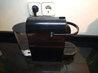 Cafetera Nespresso Krups Negra