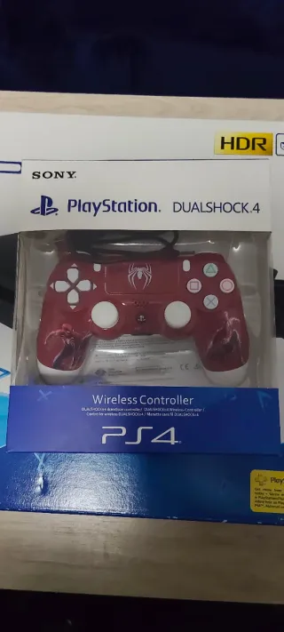 Ps4 Slim 1TB Negra + Juegos y Mando