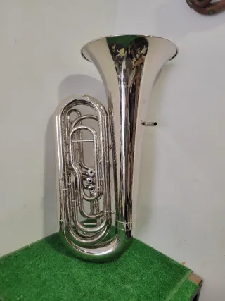 Tuba