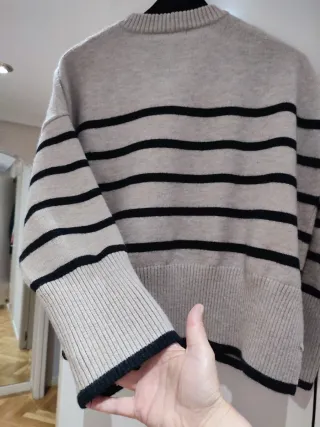 Jersey rayas Bershka beige y negro Talla 42