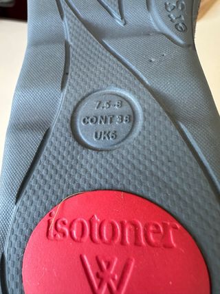 Botas forradas grises nuevas