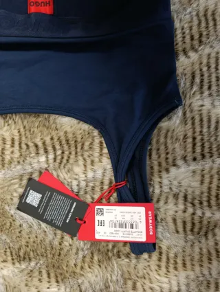 Top deportivo Hugo Boss mujer azul