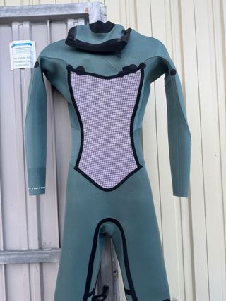 Neopreno Billabong Furnace Synergy 3/2. T6 mujer