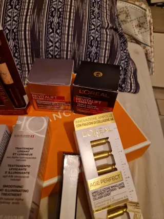 Lotto prodotti skincare donna