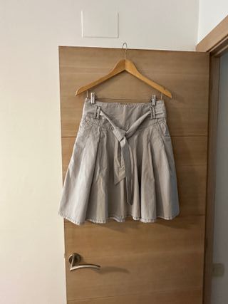 Conjunto Mexx Chaqueta y Falda Beige