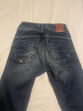 Pantalón vaquero Salsa Push In Talla 36. W 27