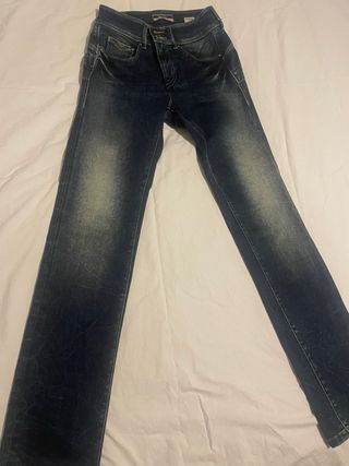 Pantalón vaquero Salsa Push In Talla 36. W 27