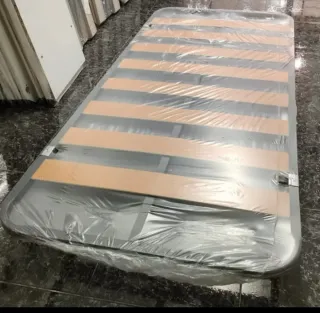 Somieres,colchónes,basé tapizado,canapés,cabezales