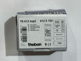 Interruptor horario digital Theben TR 612 top2