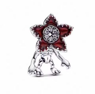 Bracciale argento 925 Stranger Things con ciondoli