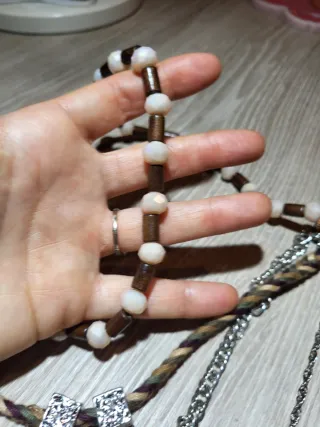 Collar boho con cuentas y trenza