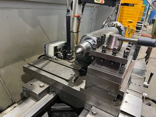 TORNO NERVION DE 3000 X 630 MM CON VISUALIZADOR