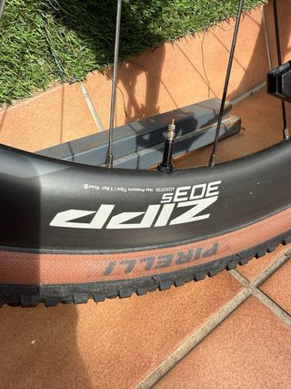 Bicicleta Megamo Silk 01 AXS 2025