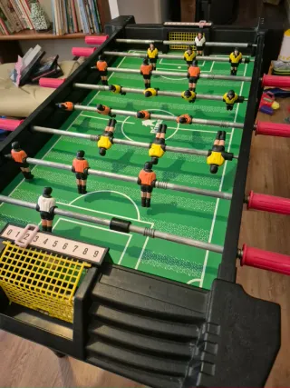 Futbolín infantil plástico y metal