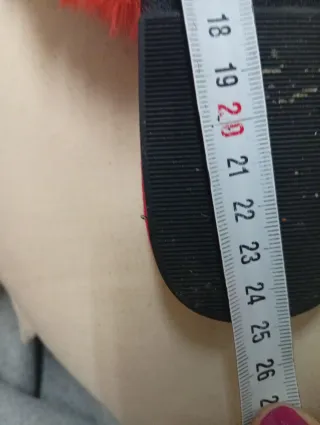 Zapatillas Peludas Arcoíris Talla 37.5