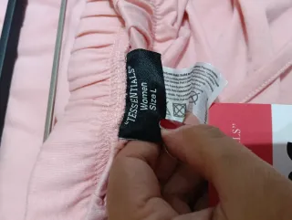 Falda larga rosa nueva