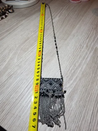 Collar étnico/boho con flecos plateado