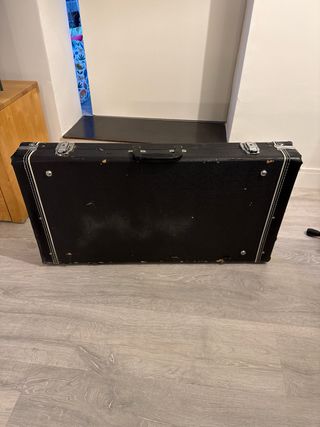 Soporte para 5 guitarras