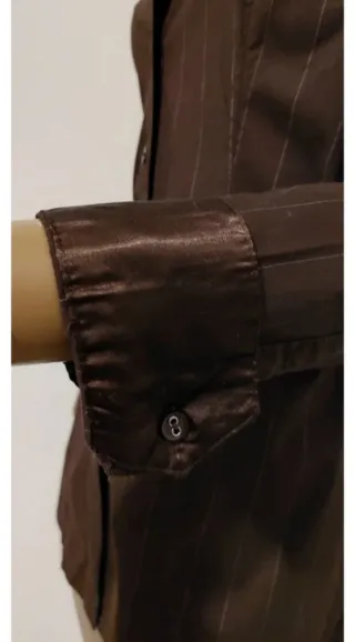 Camicetta lunga a righe marrone