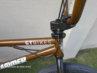 Bicicleta BMX GT Slammer Marrón