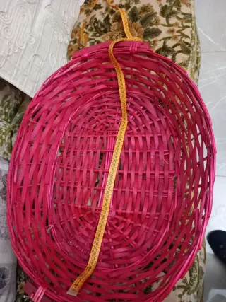 Cesta ovalata in vimini rosa