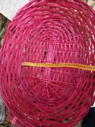 Cesta ovalata in vimini rosa