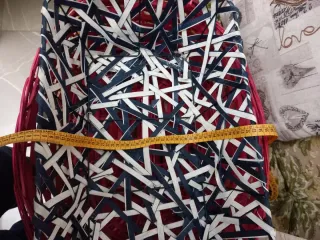 Cesta decorativa intrecciata