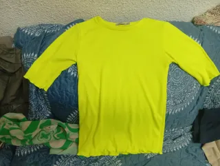 3 Tops Canalé Talla S. Precio las 3. Lote